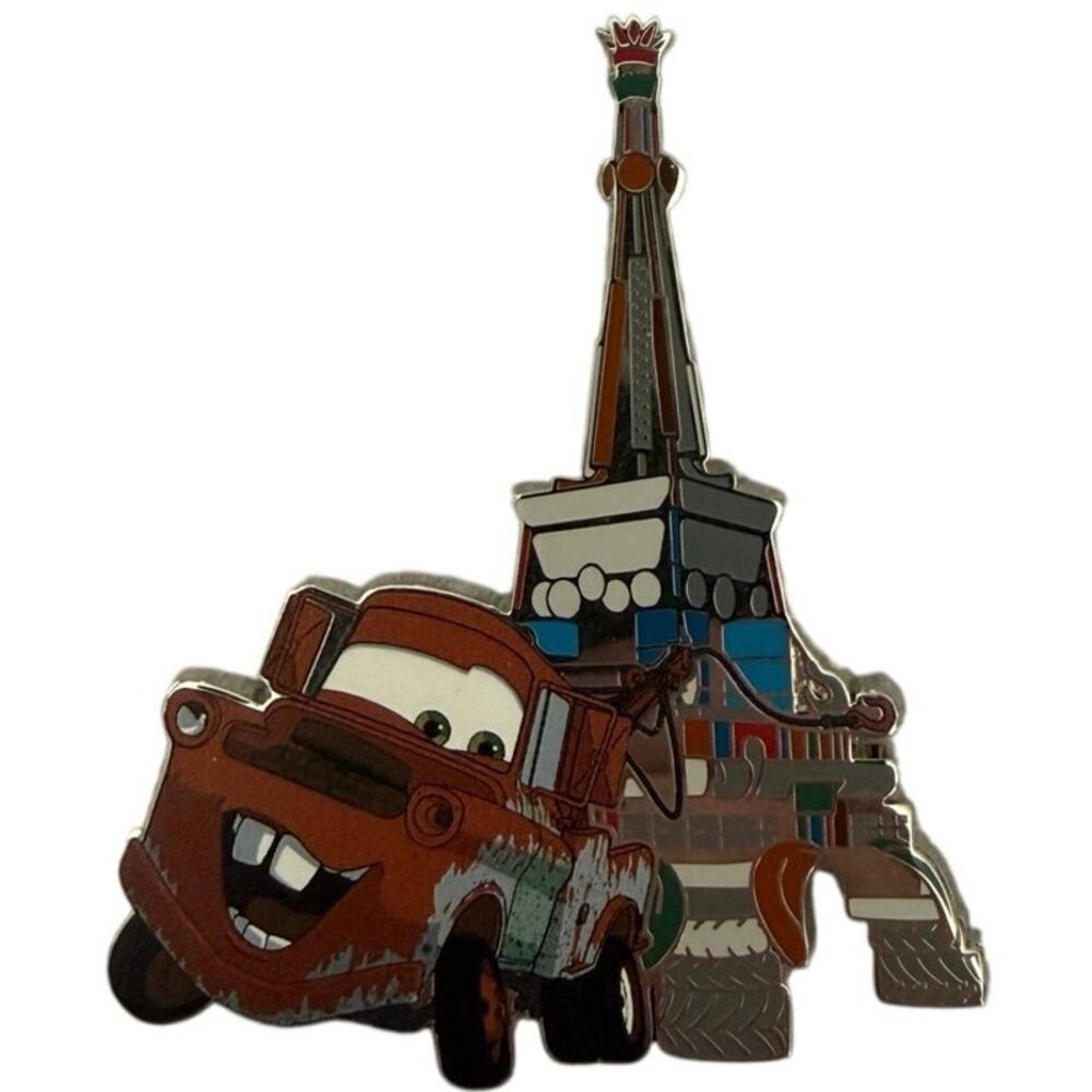 Cars Road Trip Martin Tow Mater Eiffel Tower Disney Land Paris DLP Pixar